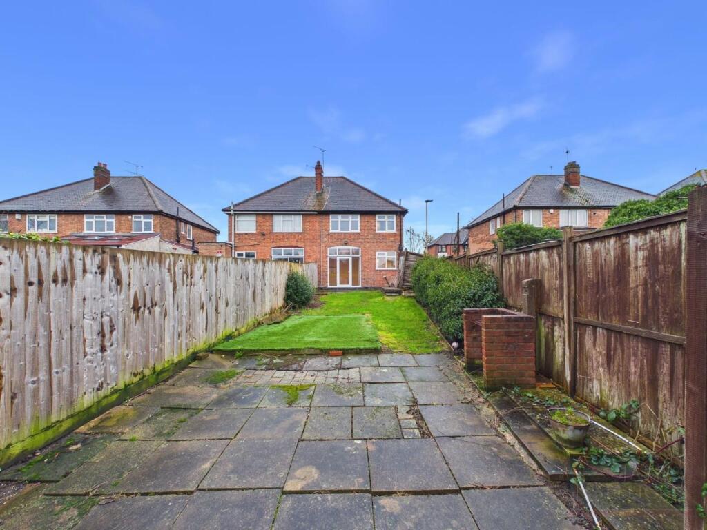 Ainsdale Road, Western Park, Leicester photo 3