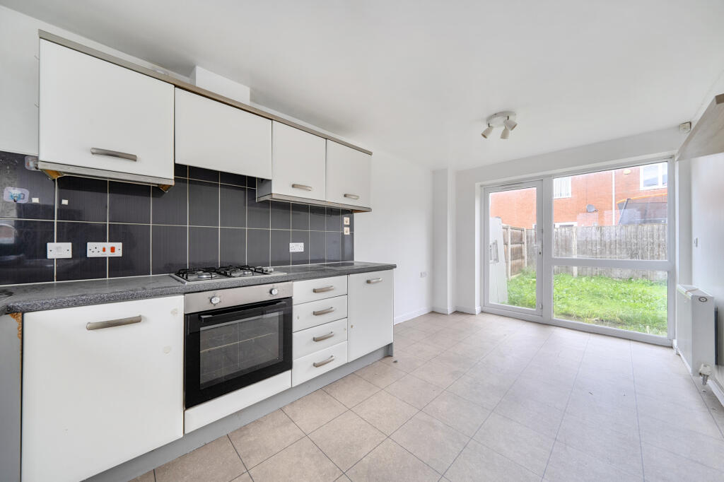 House in Manchester, Victoria Park, Ardwick - View 5