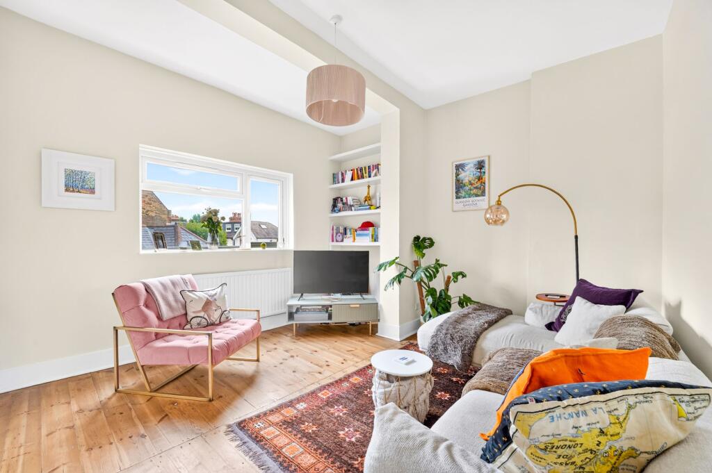Main image of property: Ferme Park Road, Stroud Green, N4