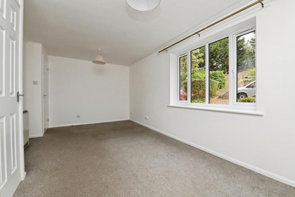 Apartment in Colchester, Essex - View 4
