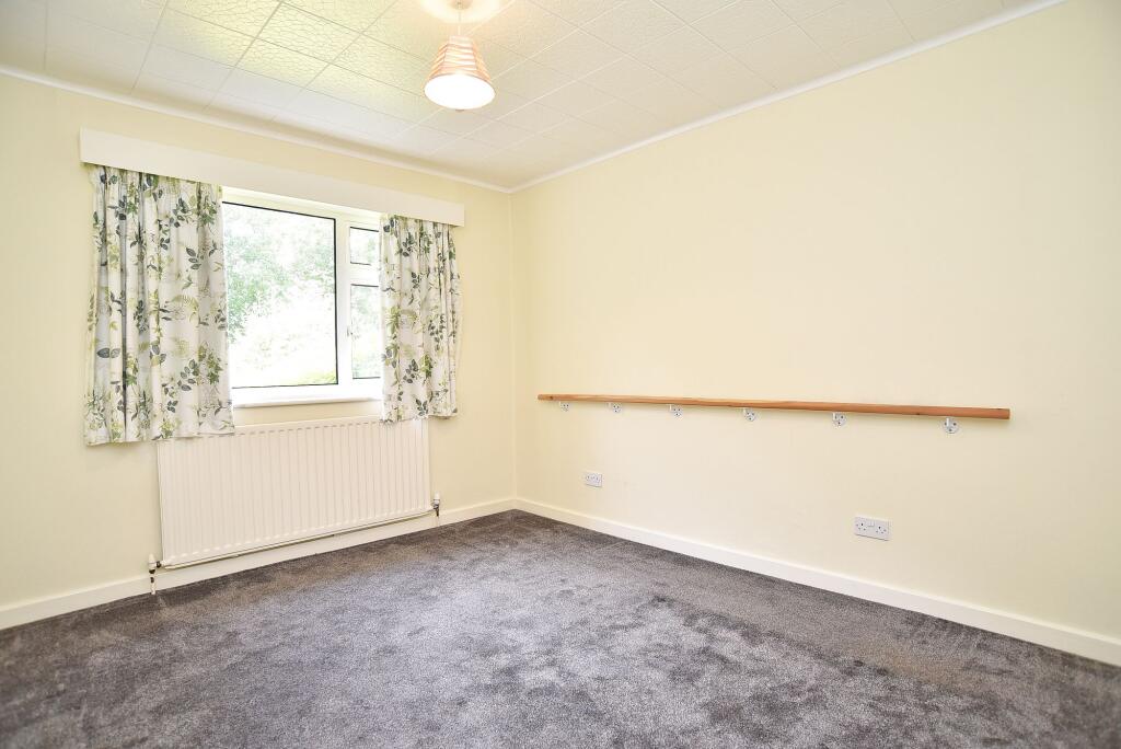 House in Harrogate, Starbeck - More