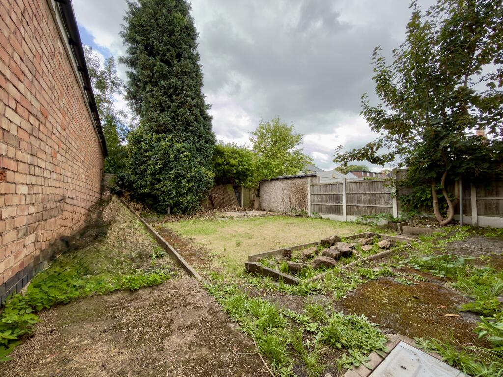 House in Nottingham - View 4