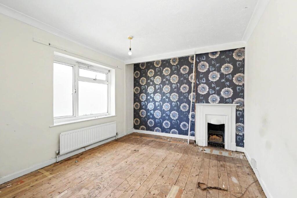 House in Swale, Teynham - More