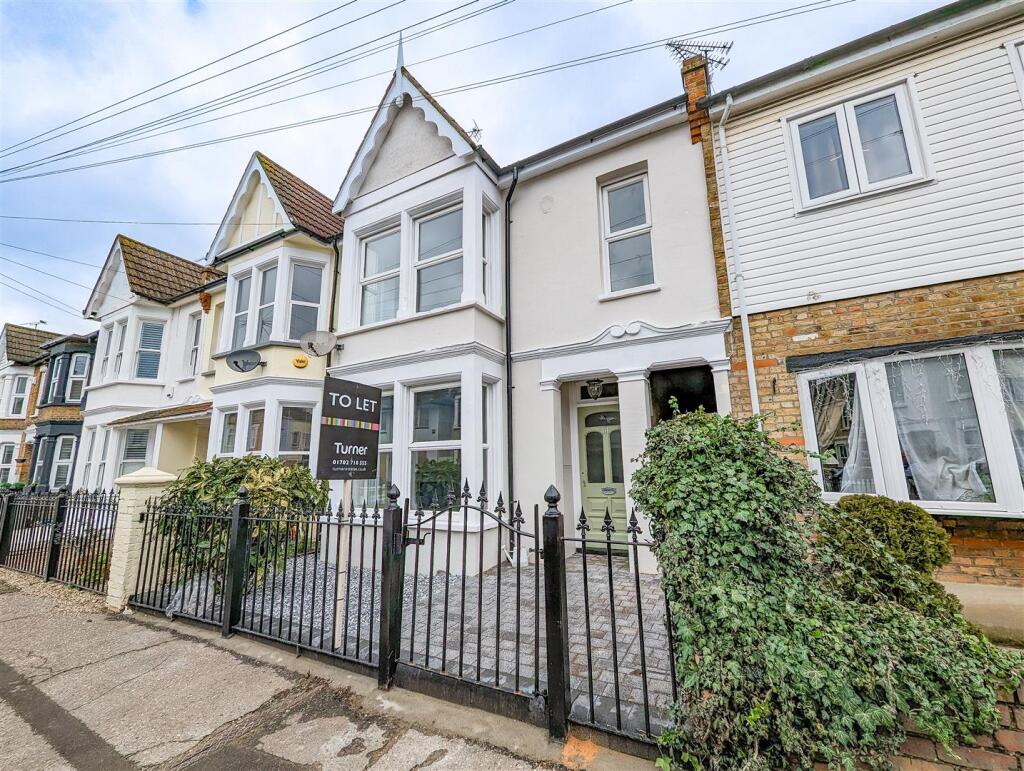 Main image of property: Canonsleigh Crescent, Leigh-On-Sea