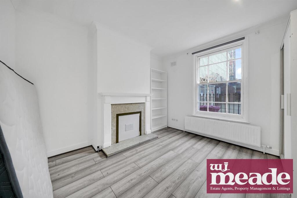 4 bedroom semi-detached house for rent
