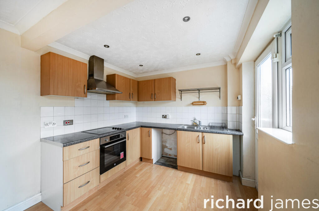 House in Swindon - View 5