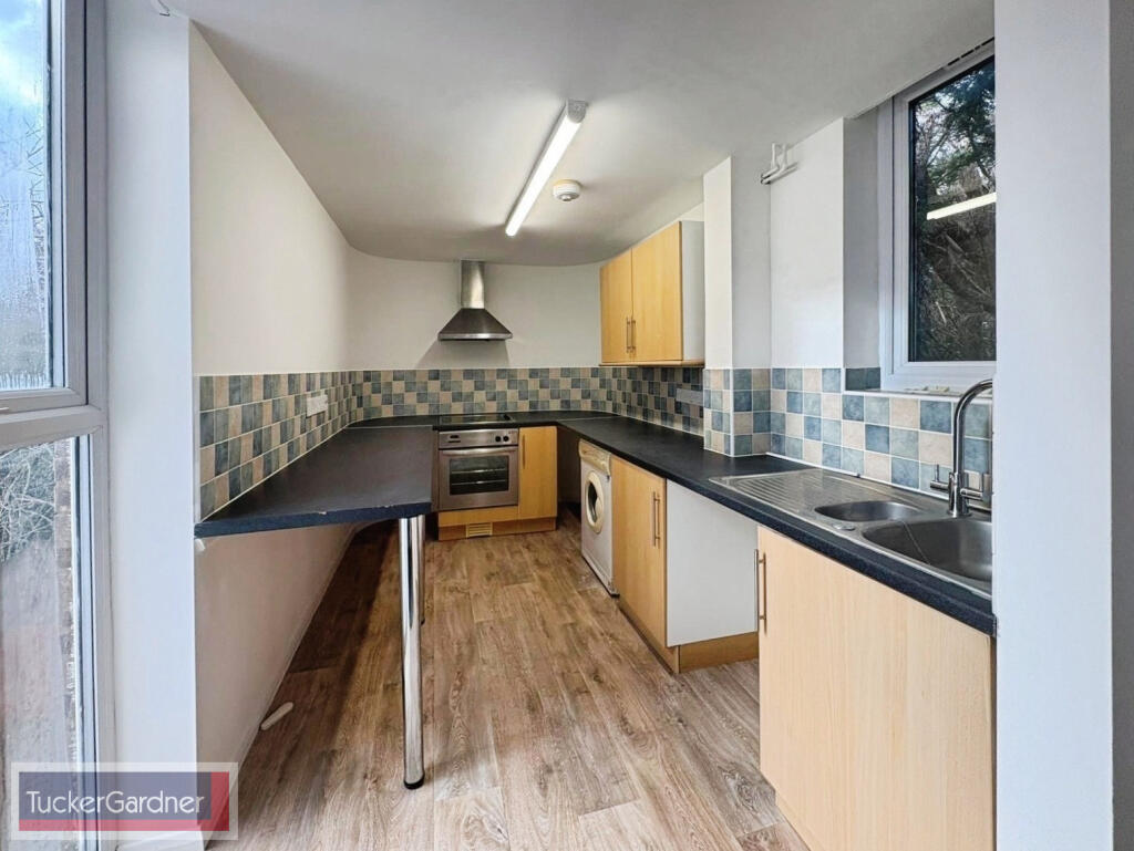 Apartment in Cambridge - View 5