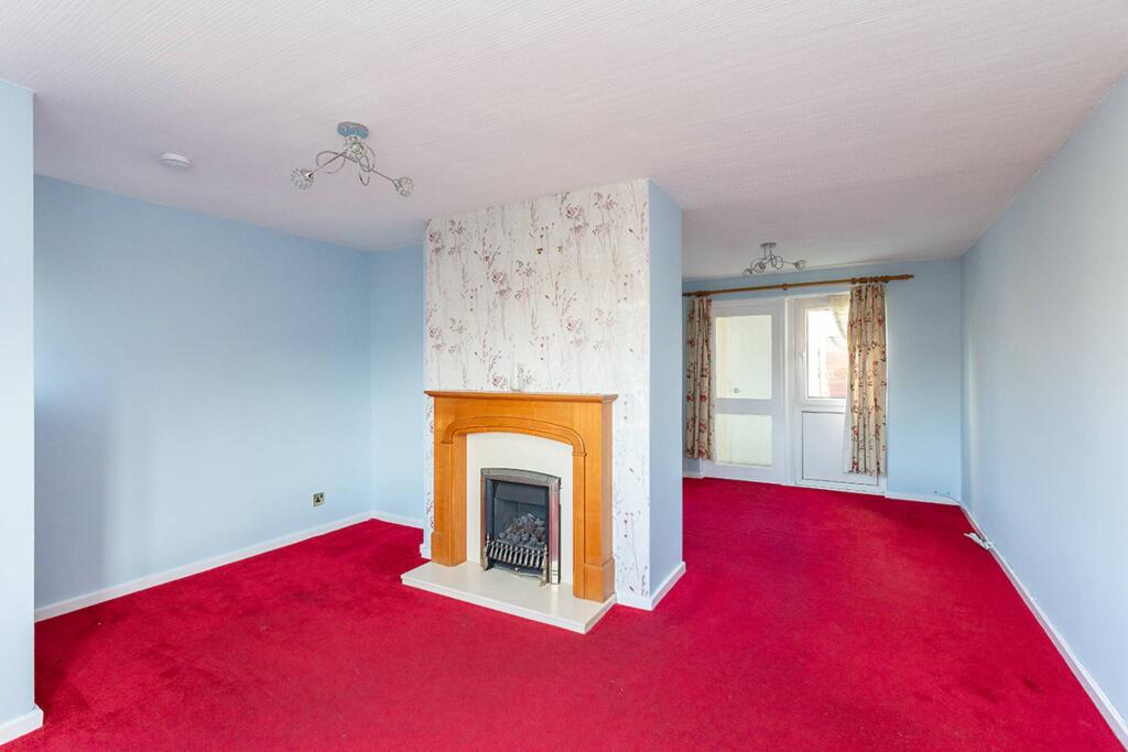 3 Henderson Street, Kingseat, Dunfermline, KY12 0TP photo 4