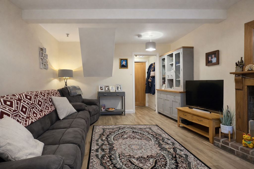 Park Street, Madeley, TF7 photo 4
