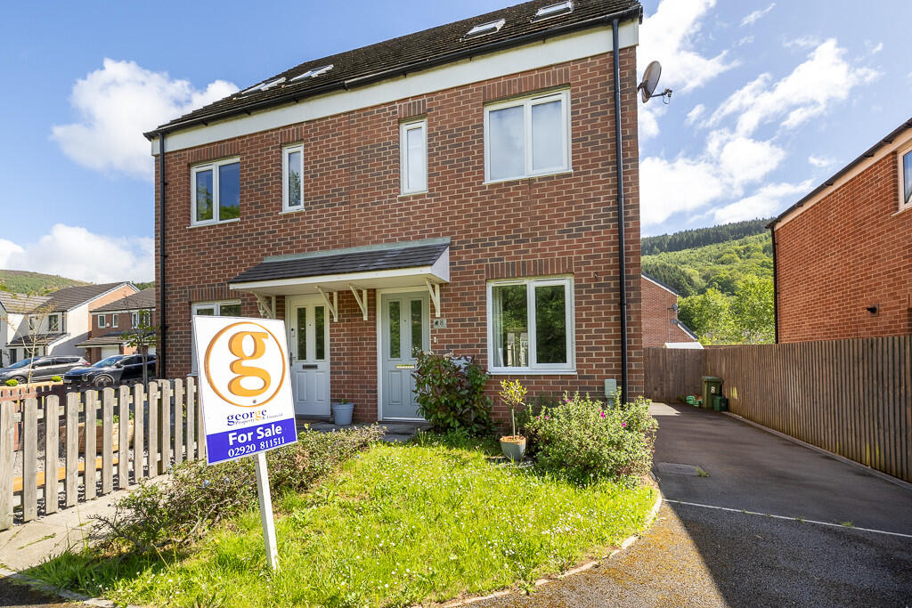 Main image of property: Ger Yr Afon, Mountain Ash, CF45