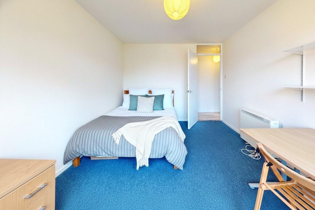 4 bedroom apartment for rent