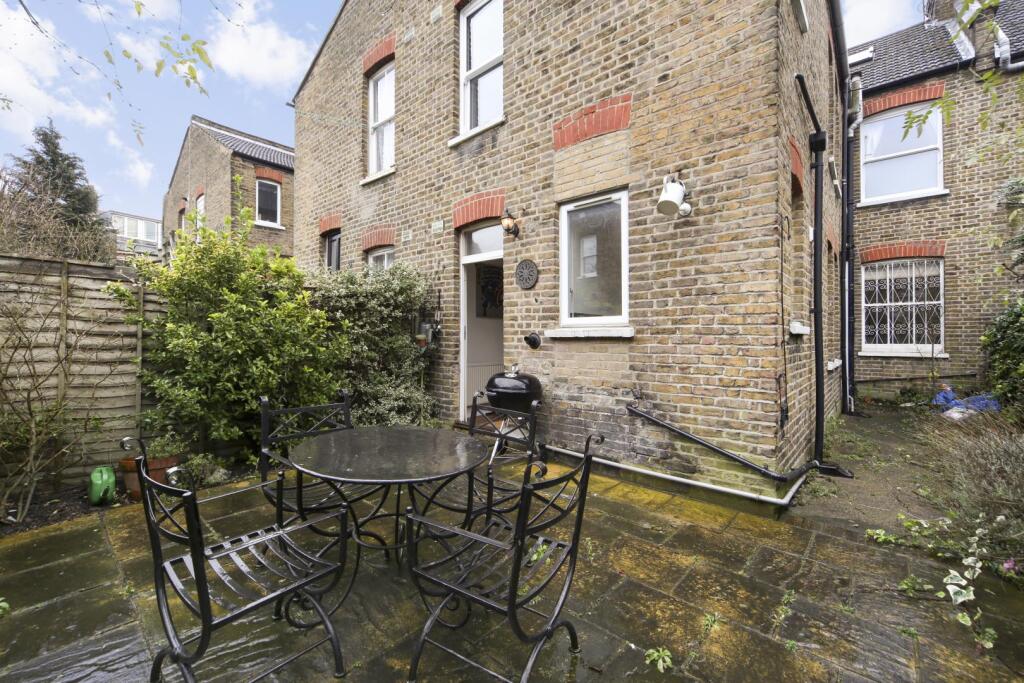 Property photo 8