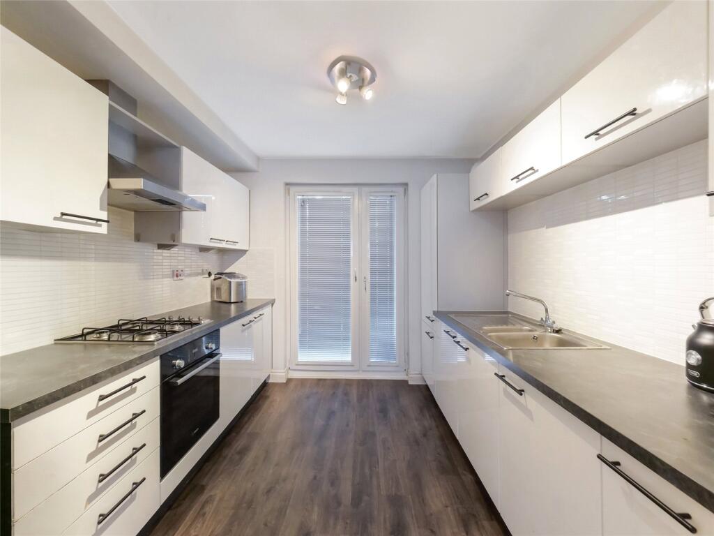 Apartment in Glasgow - More