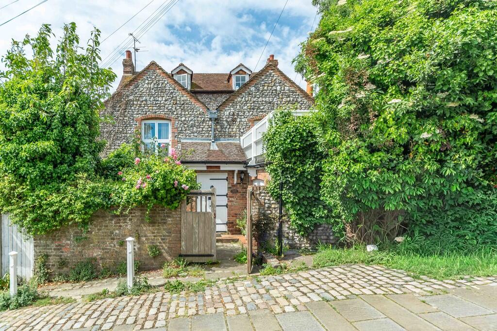 Main image of property: Kings Arms Hill, Arundel