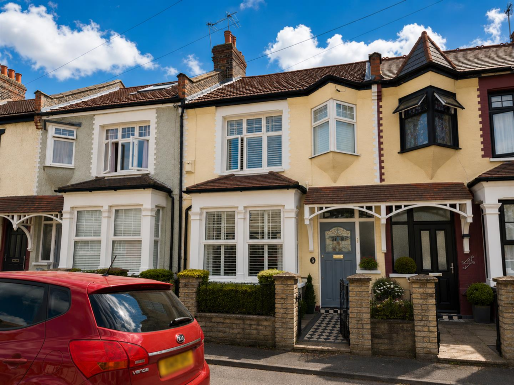 Main image of property: Mount Avenue, London