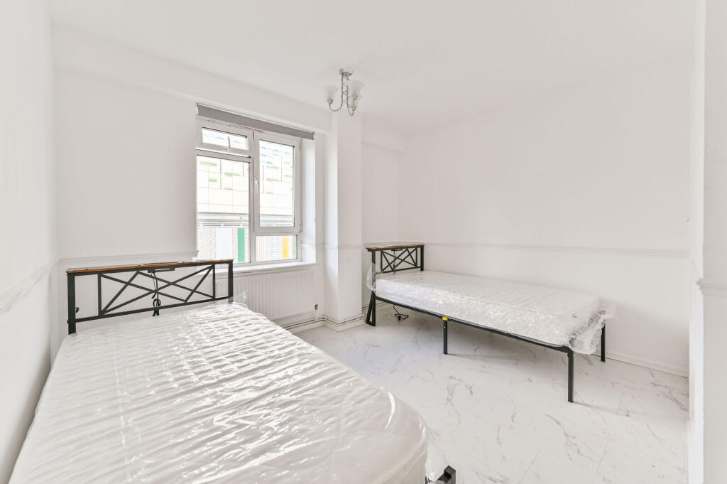 Apartment in London - More