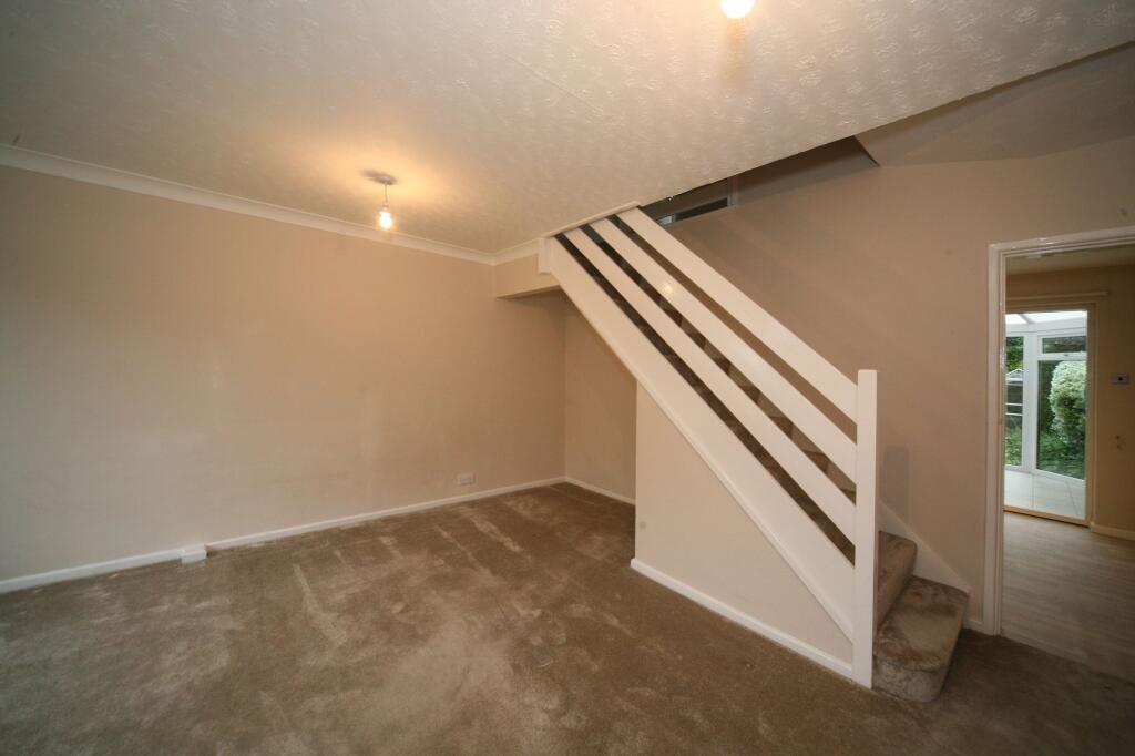 House in Stoke-on-Trent - More