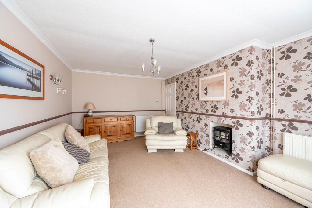 House in East Suffolk, Trimley St Mary - View 2
