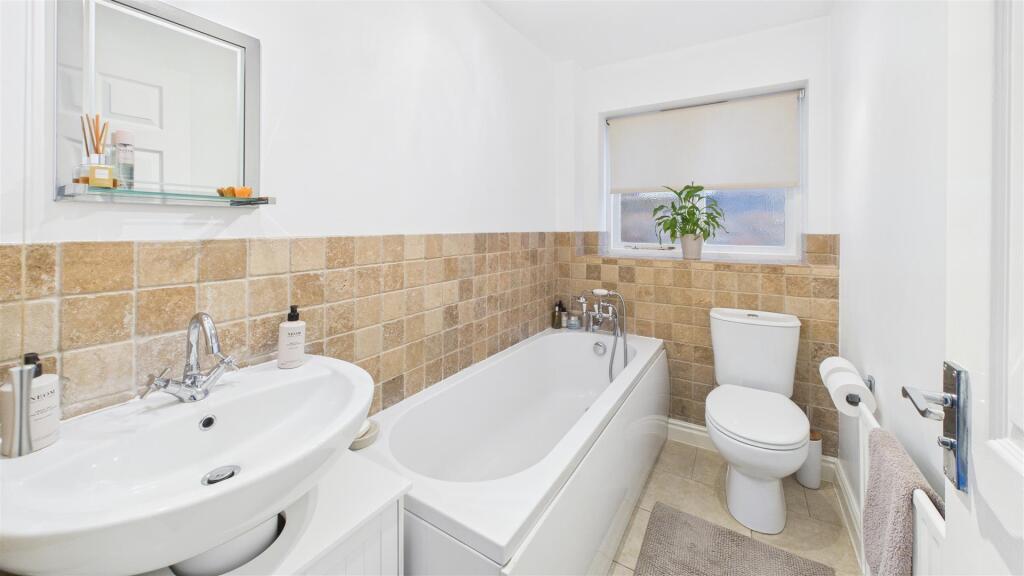 Additional image 10 of Ross, Rowley Regis