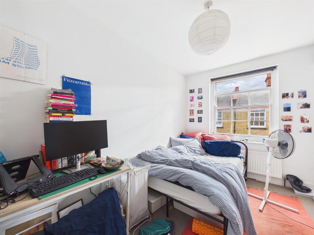 Apartment in London - View 4