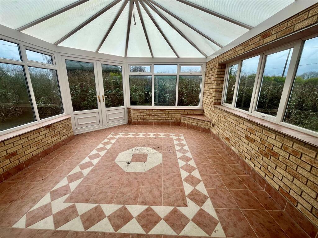 Howden Road, Holme-On-Spalding-Moor, York photo 5