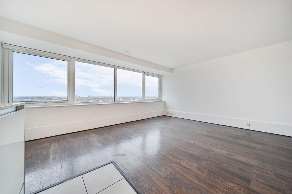 Apartment in London - View 5