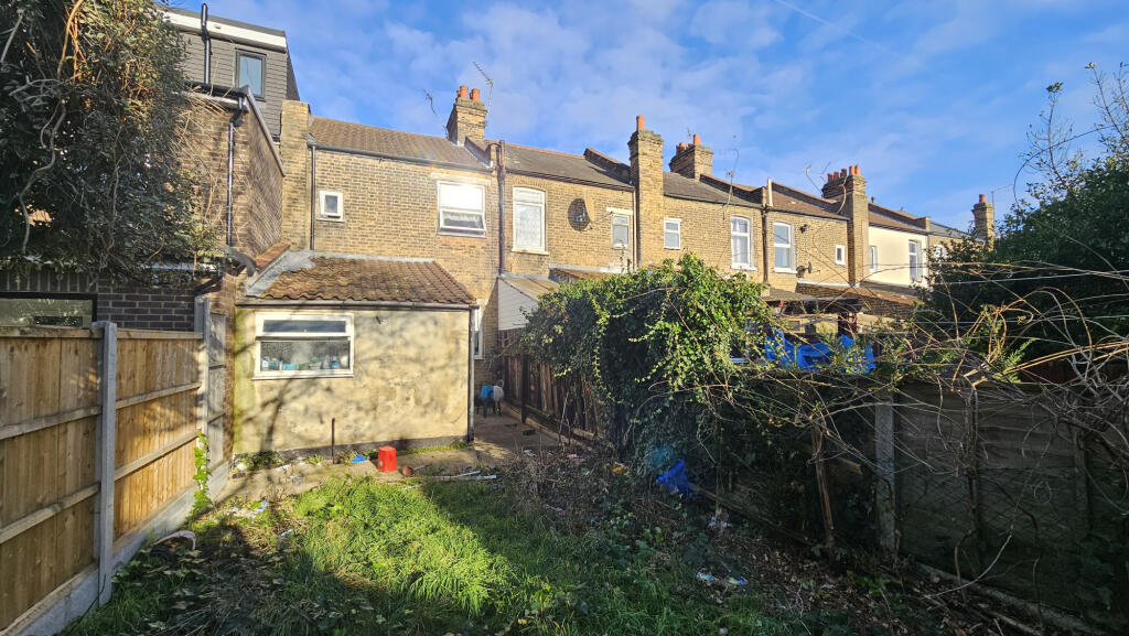 House in London - More
