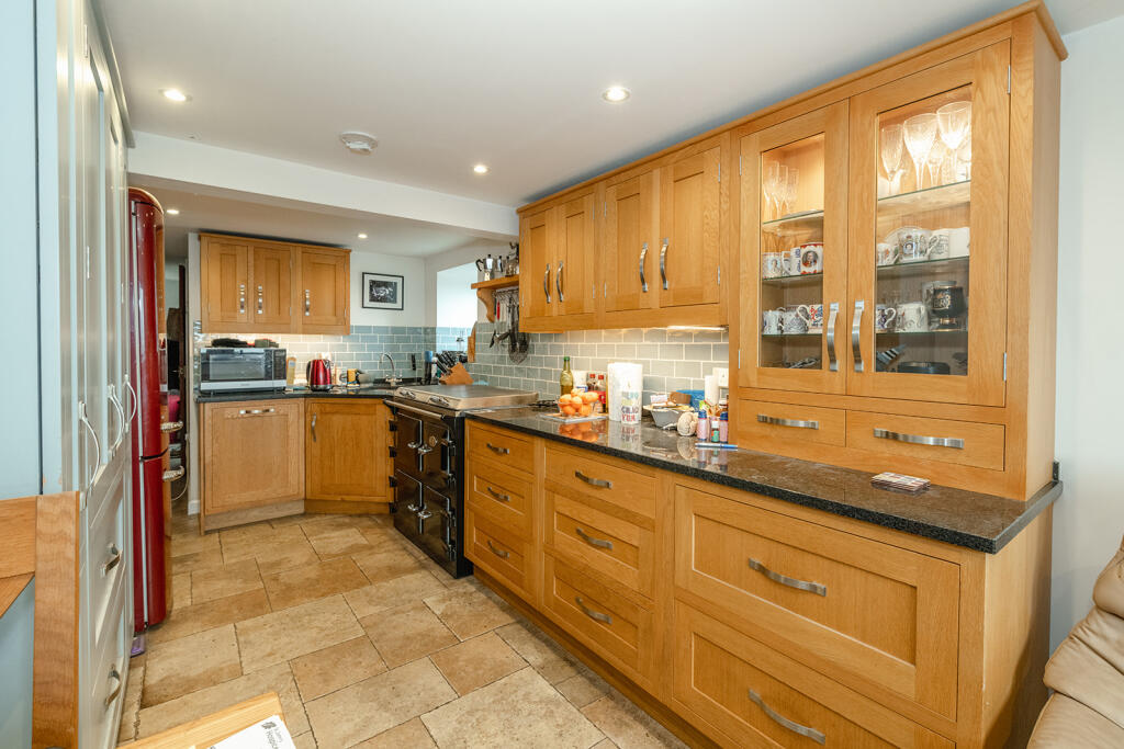 Dovenanter Cottage, Keasden Road, Clapham, North Yorkshire photo 5