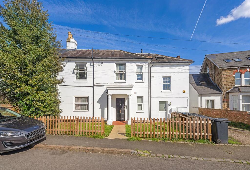 Main image of property: Sunny Bank, South Norwood, London, SE25