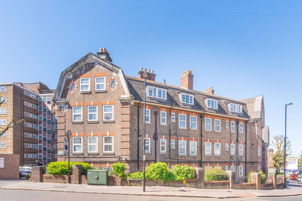 Main image of property: Heathfield Gardens, Croydon, CR0