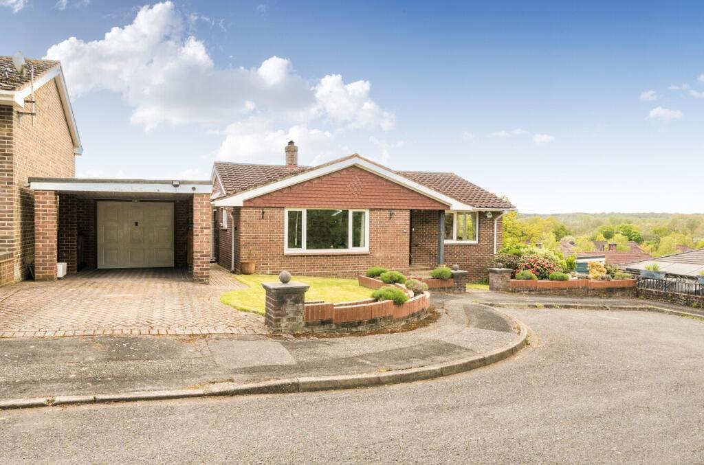 Main image of property: Carisbrooke Court, Romsey, Hampshire, SO51
