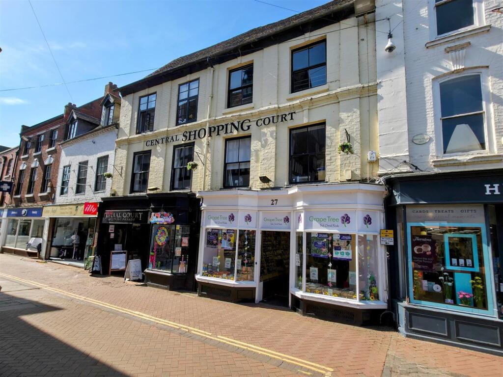 Main image of property: Flat 3, Central Court, High Street, Bridgnorth