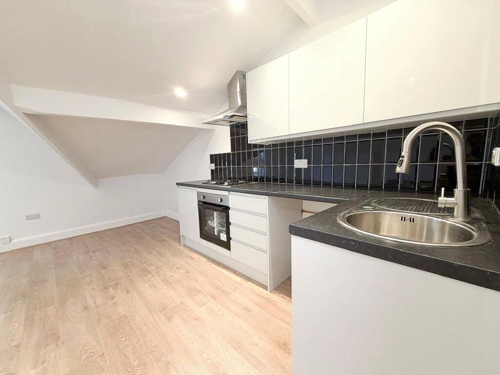 Apartment in Manchester - View 3