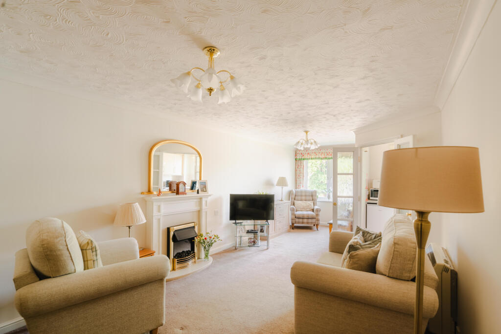 Brunel Court, 4 Harbour Road, Portishead photo 3