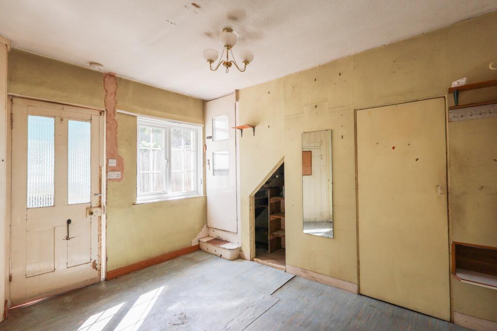 House in Redhill - More