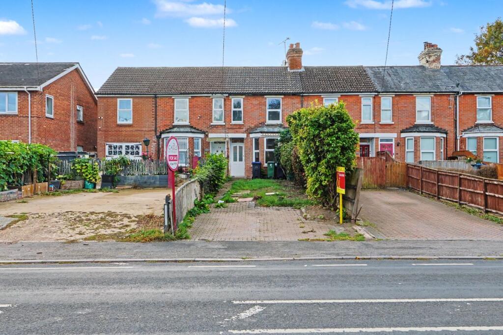 Main image of property: 72 Andover Road, Ludgershall, Andover, Hampshire, SP11 9NA