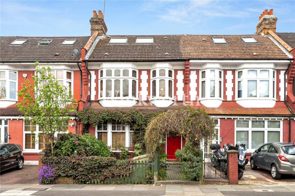 Main image of property: Hazelwood Lane, London, N13