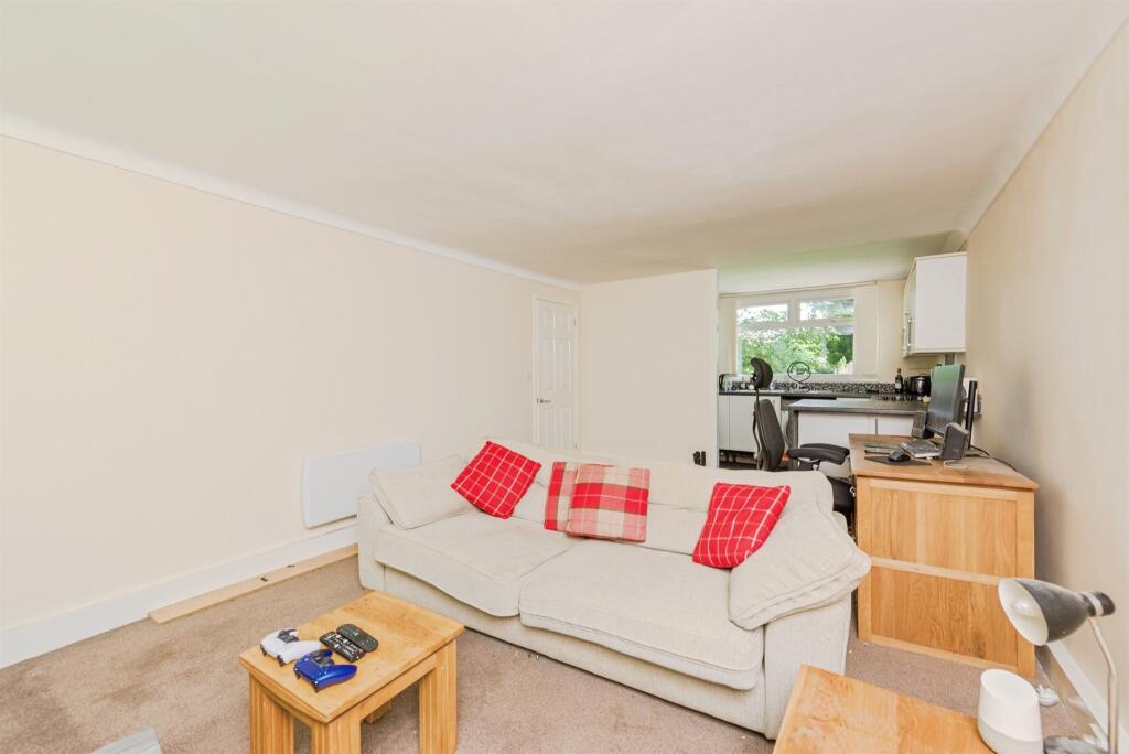 Additional image 4 of Pages Close, Sutton Coldfield