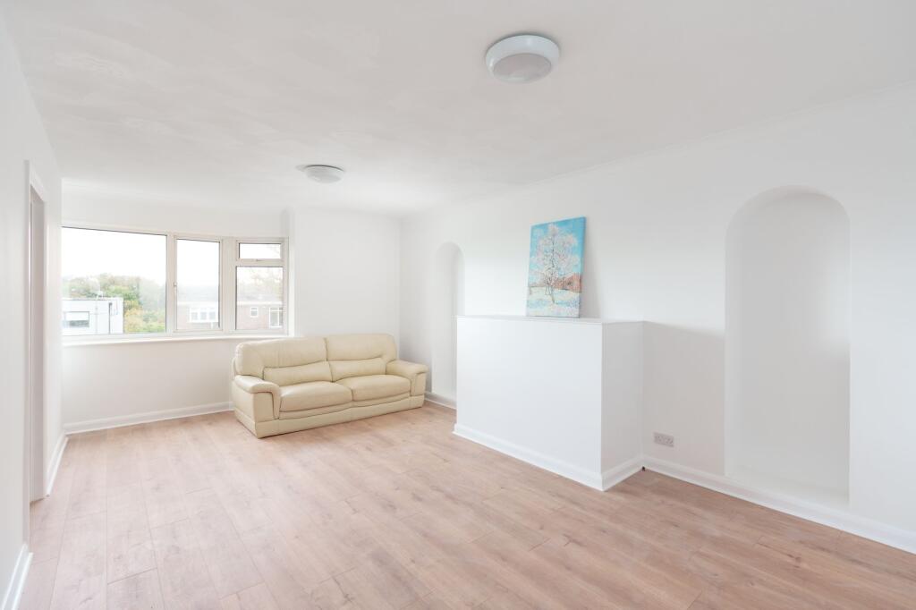 Hill Brow, Hove, BN3 photo 4