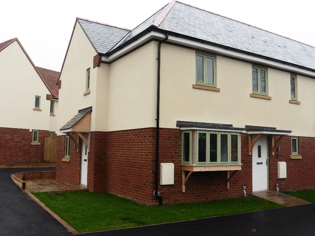 Main image of property: The Firs, HP18