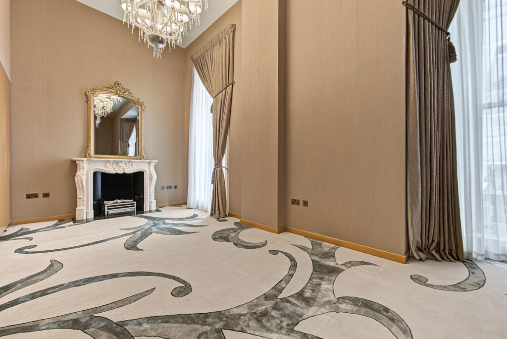 Apartment in London - View 2