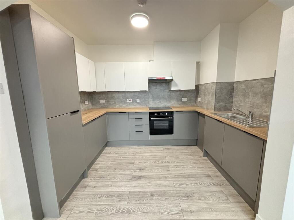 Main image of property: City Road, Roath