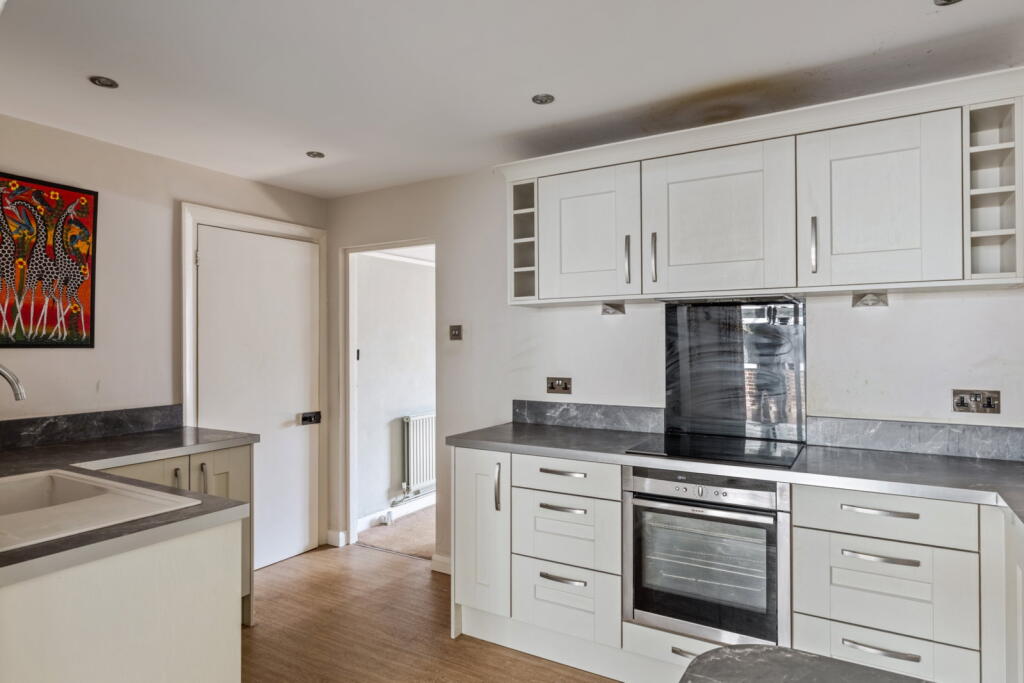 House in Tonbridge - View 4