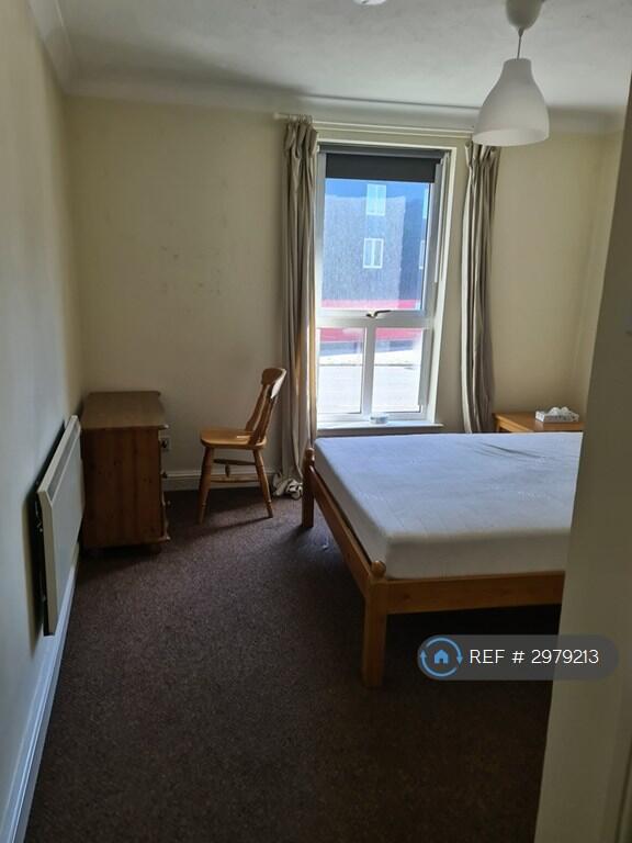 Apartment in Edinburgh - View 5