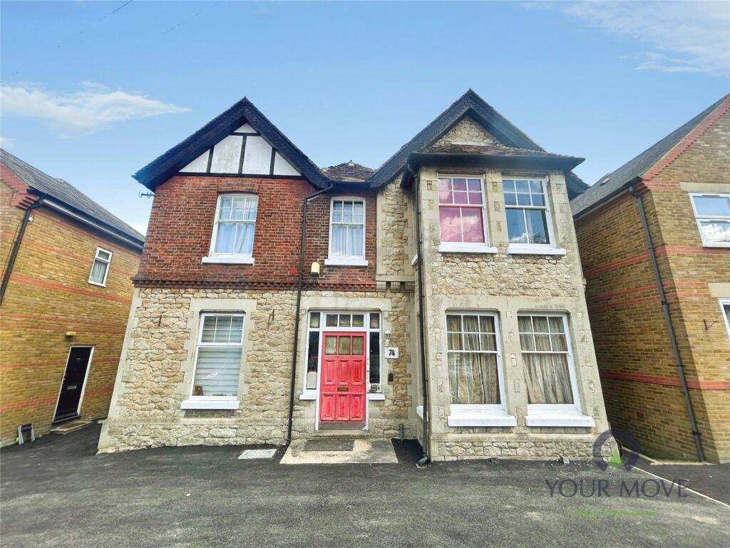 Main image of property: London Road, Maidstone, Kent, ME16
