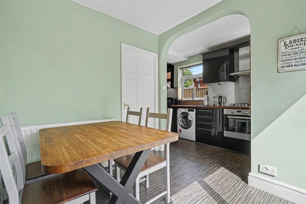 House in Nottingham, Toton - More