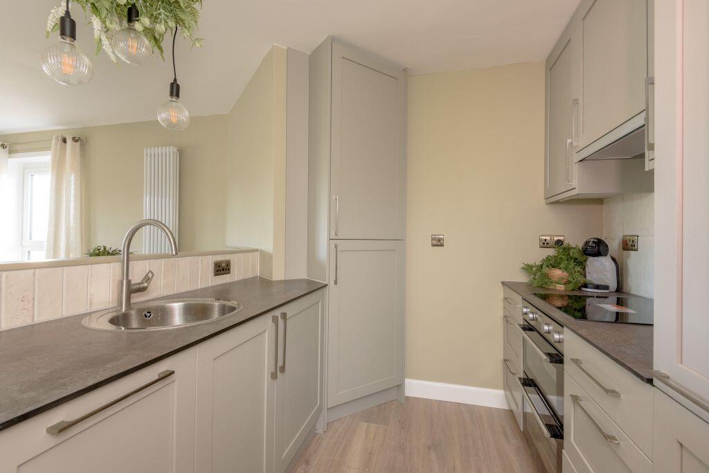 Apartment in Edinburgh - View 5