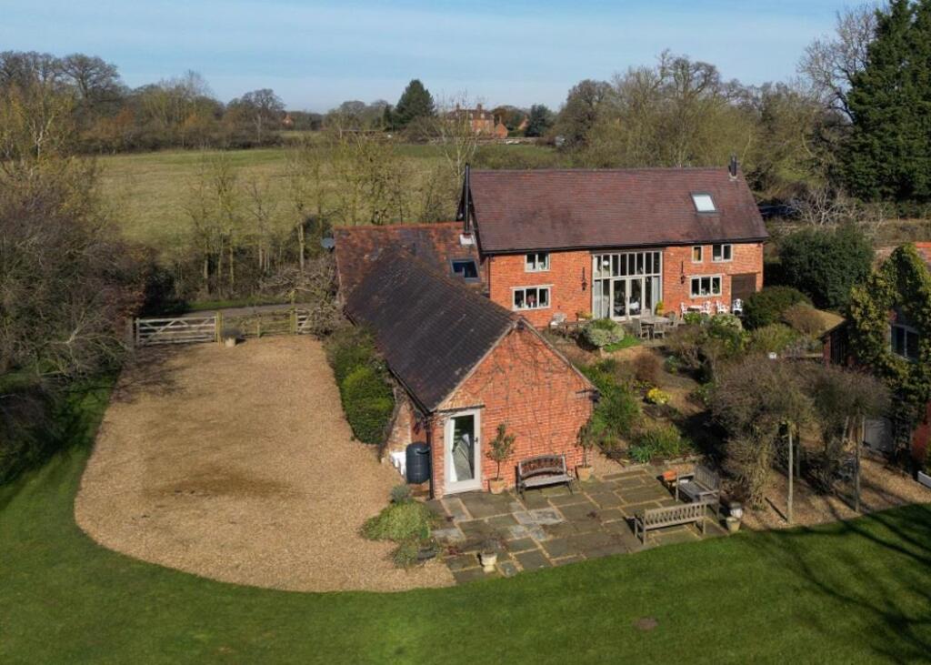 5-bed house on Kites Nest Lane, Beausale, Warwick, Warwickshire, CV35, £1,375,000