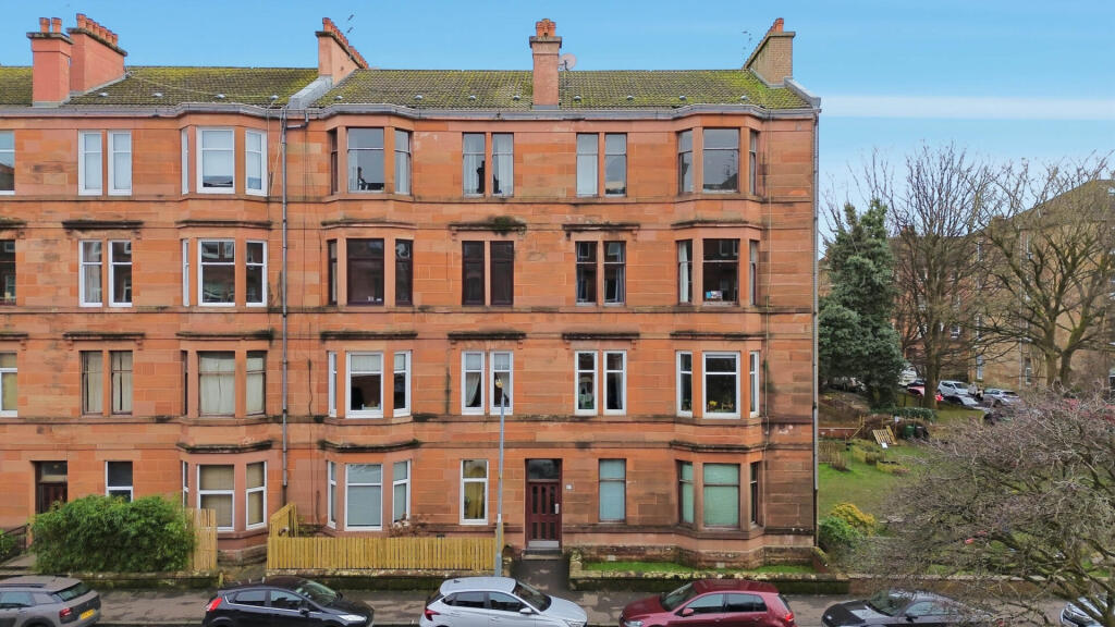 Main image of property: 2/1, 27 Arundel Drive, Battlefield, G42 9RG