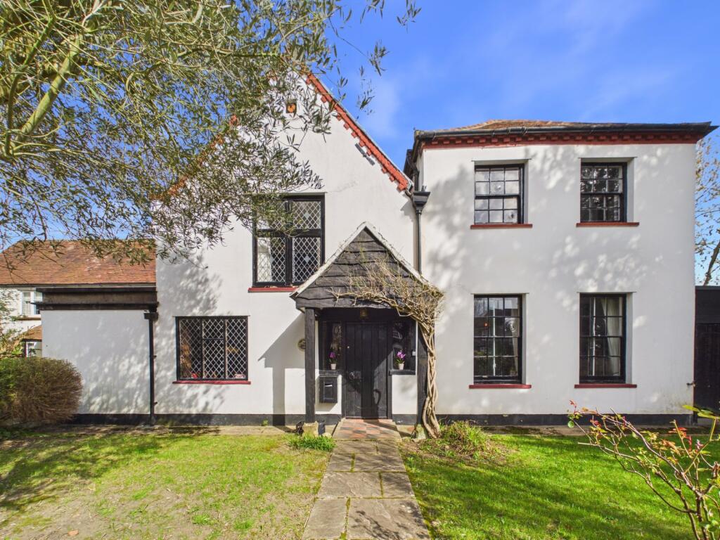 Main image of property: St. Andrews Close, Wraysbury, Berkshire, TW19